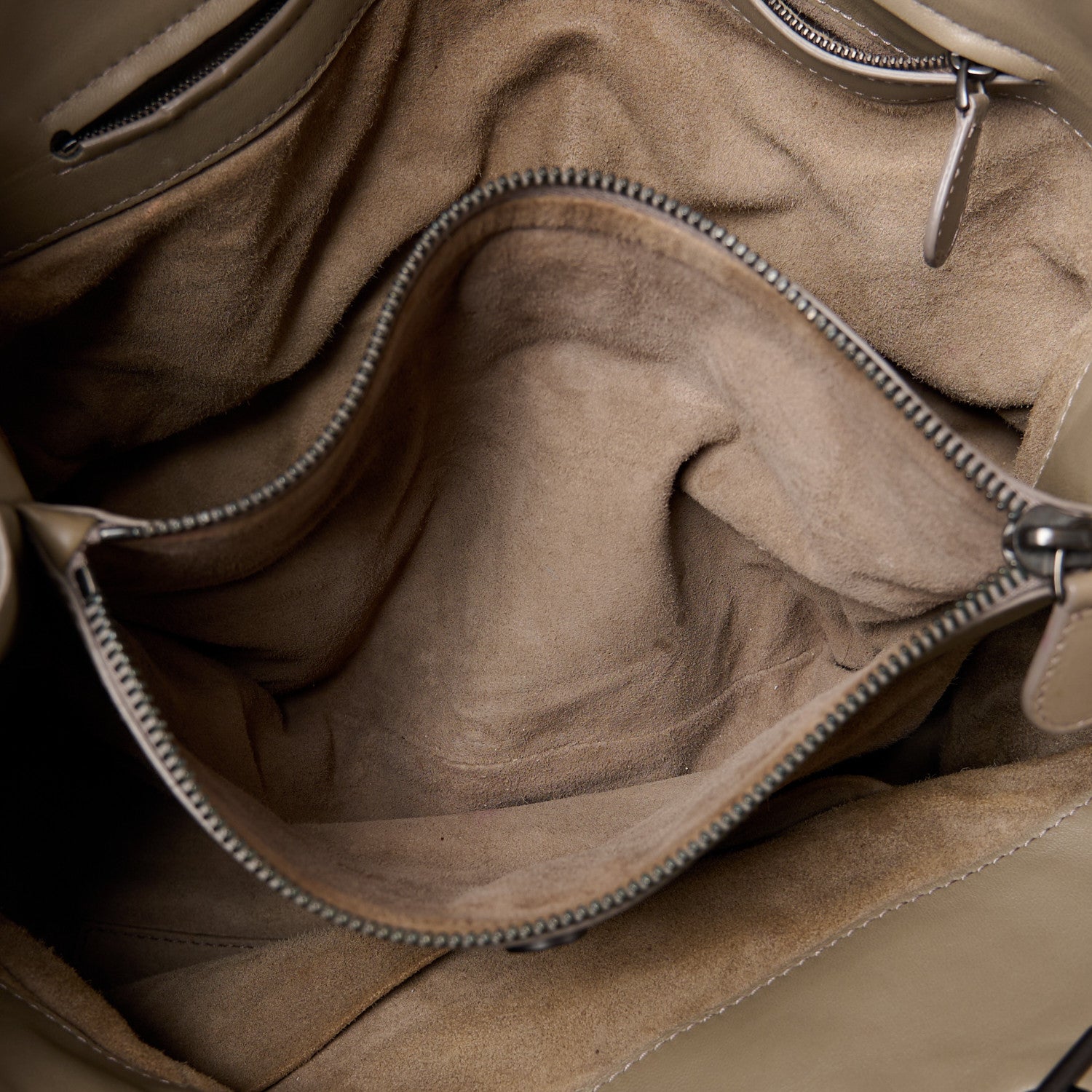 Bottega Veneta Nappa Intrecciato Medium Pavone Tote Beige Black 8 of 15