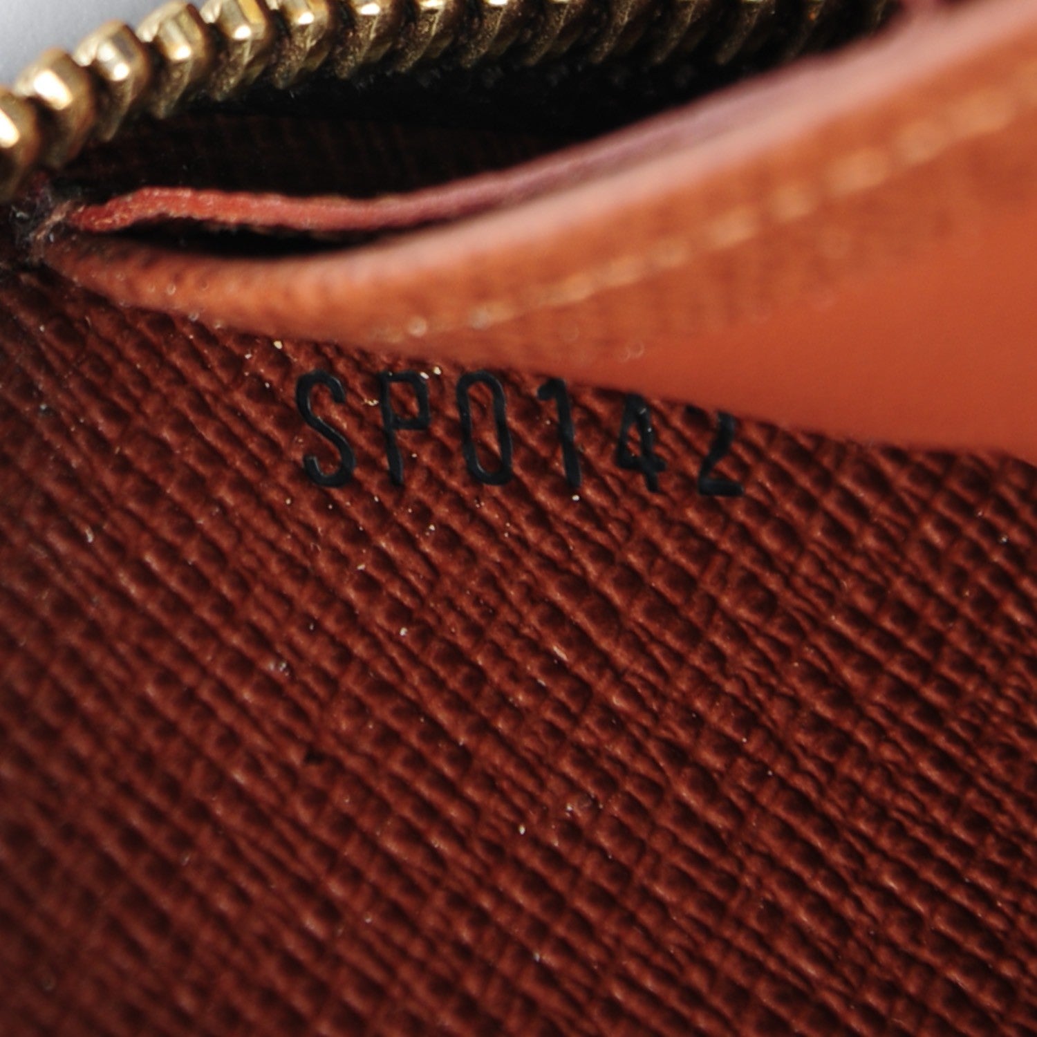 Louis Vuitton Monogram Zippy Wallet 7 of 7