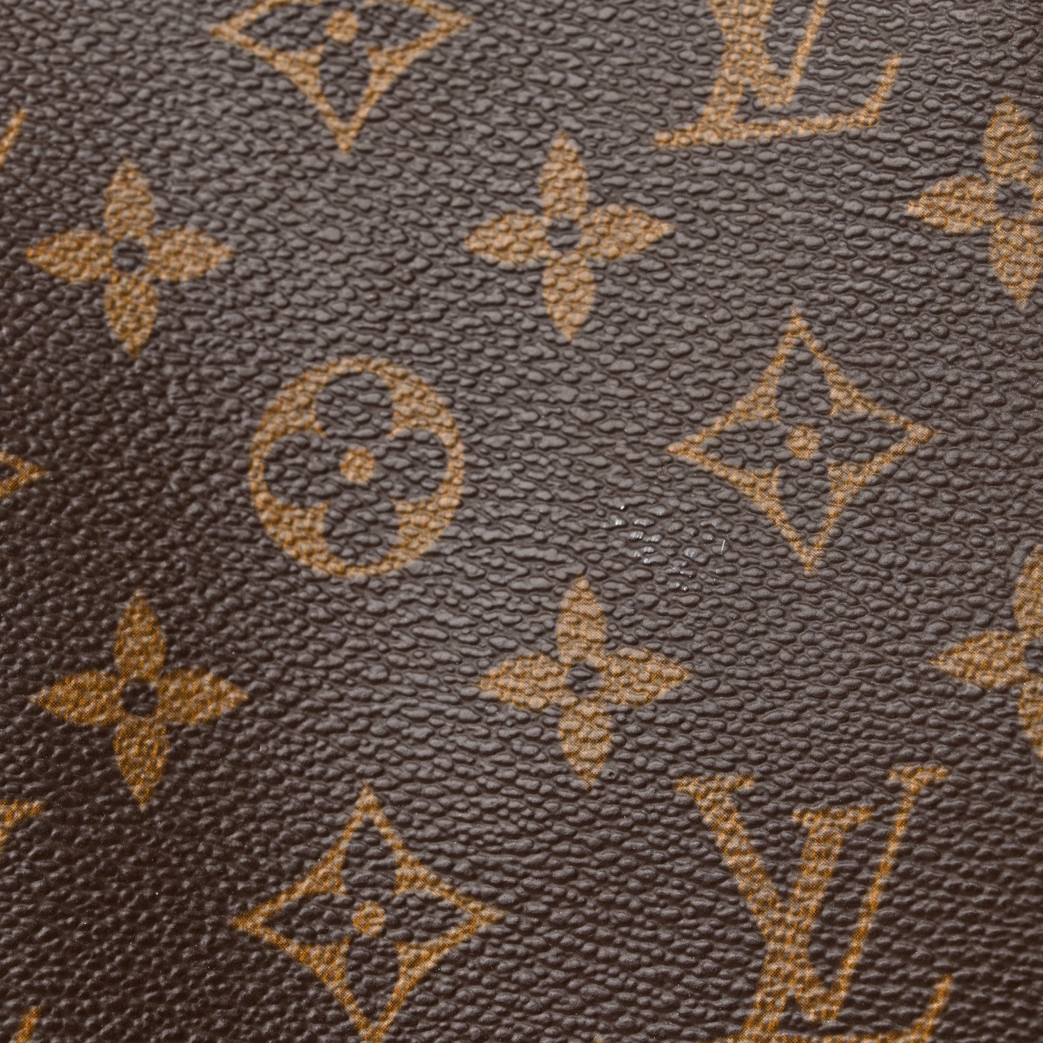 Louis Vuitton Monogram Cabas Mezzo 16 of 25