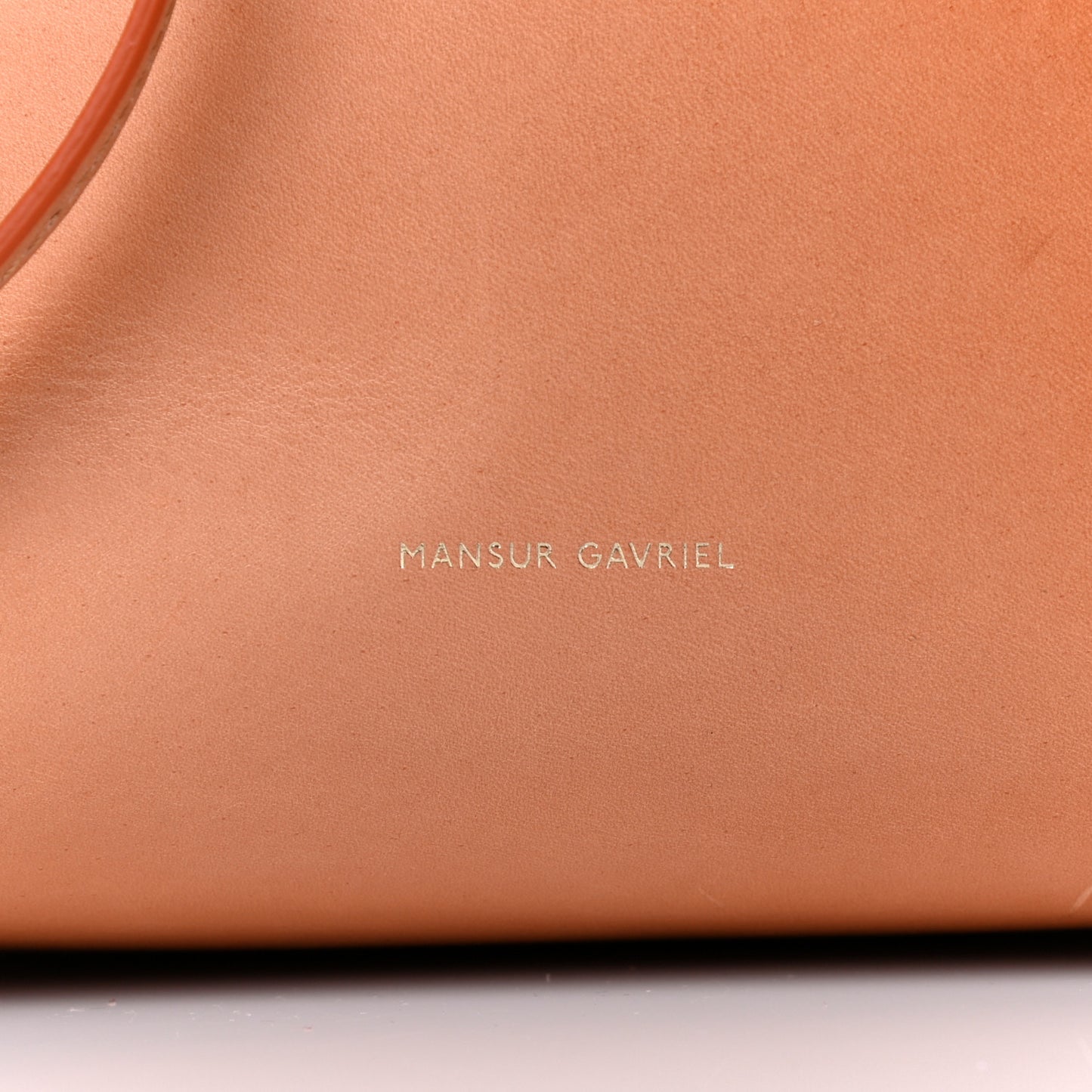 Calfskin Mini Mini Bucket Bag Camello Rosa