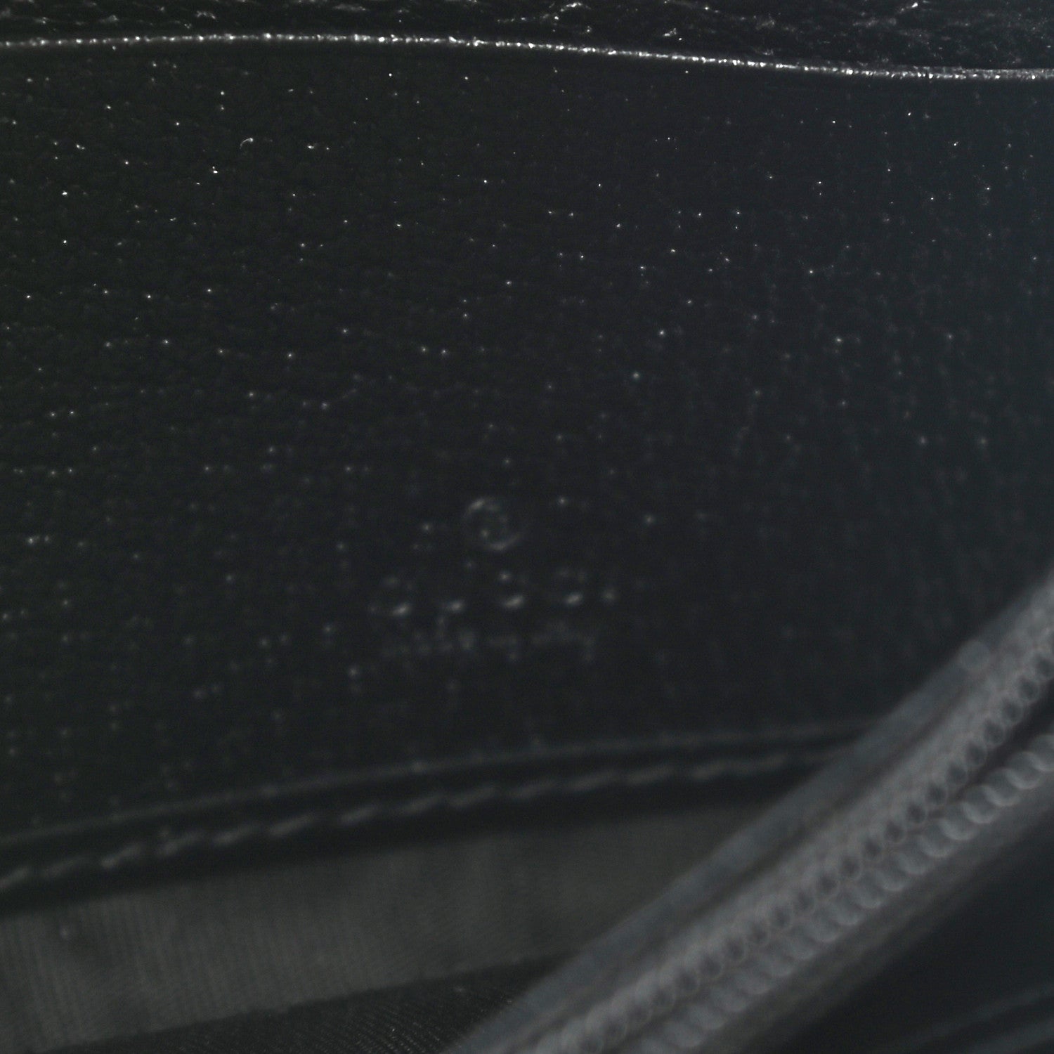 Gucci Textured Dollar Calfskin Berry Print GG Marmont Continental Wallet Black Light Copper 7 of 8