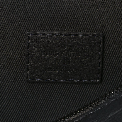 Louis Vuitton Calfskin Monogram Shadow Discovery Bumbag Black 6 of 8