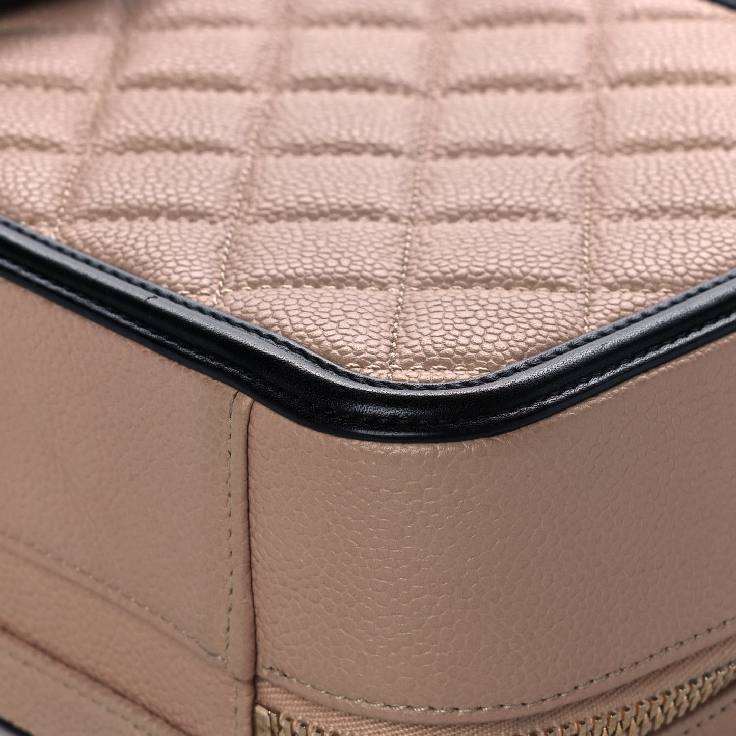 Caviar Quilted Medium CC Filigree Vanity Case Beige Black