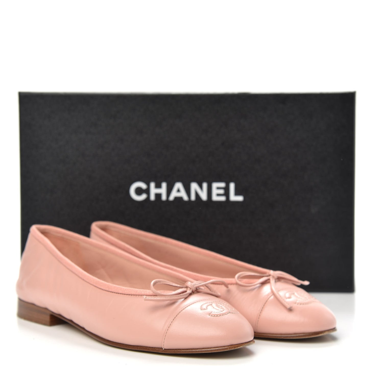 Crumpled Calfskin Cap Toe CC Ballerina Flats 36 Powder Pink