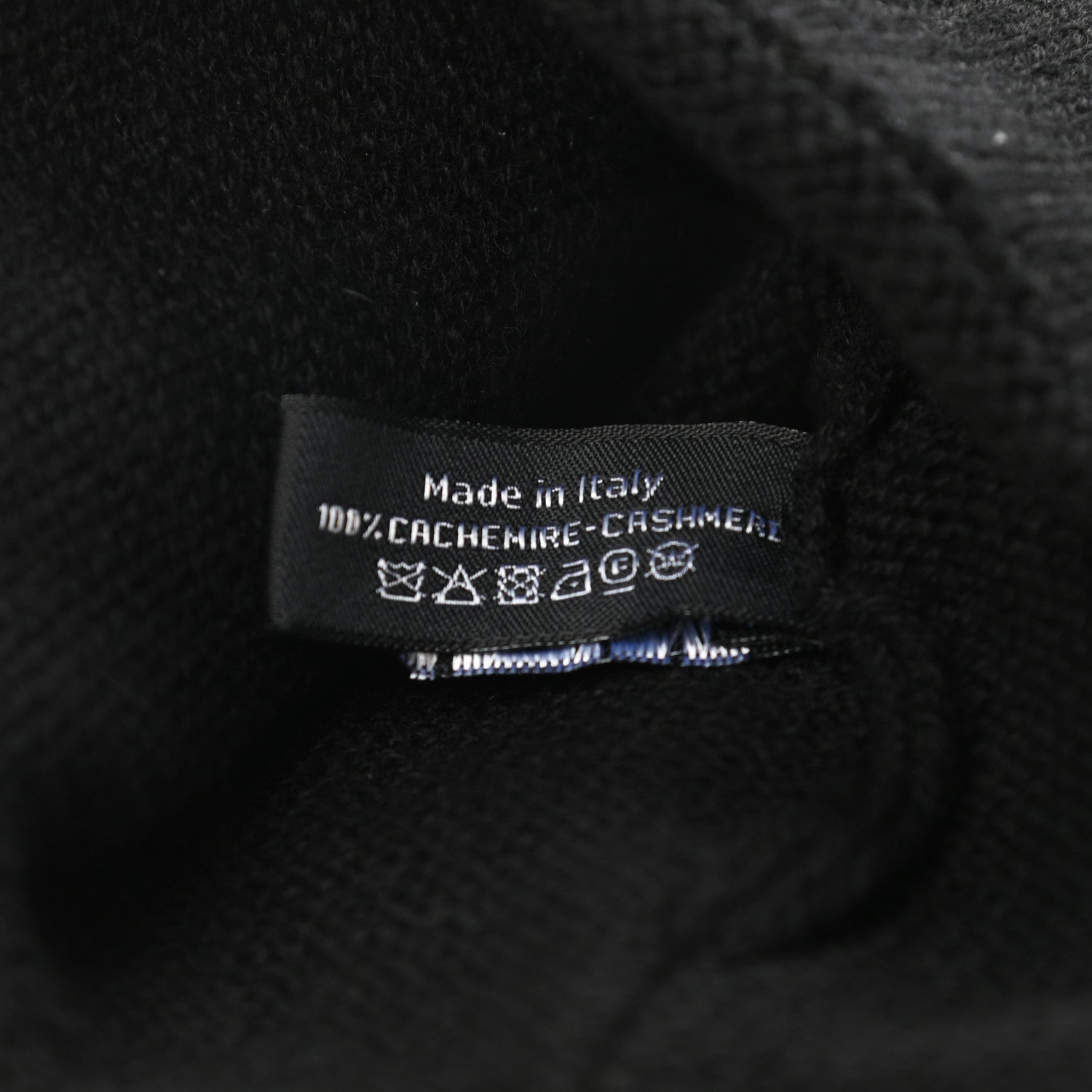 Chanel Cashmere CC Beanie Hat Black Gold 6 of 6