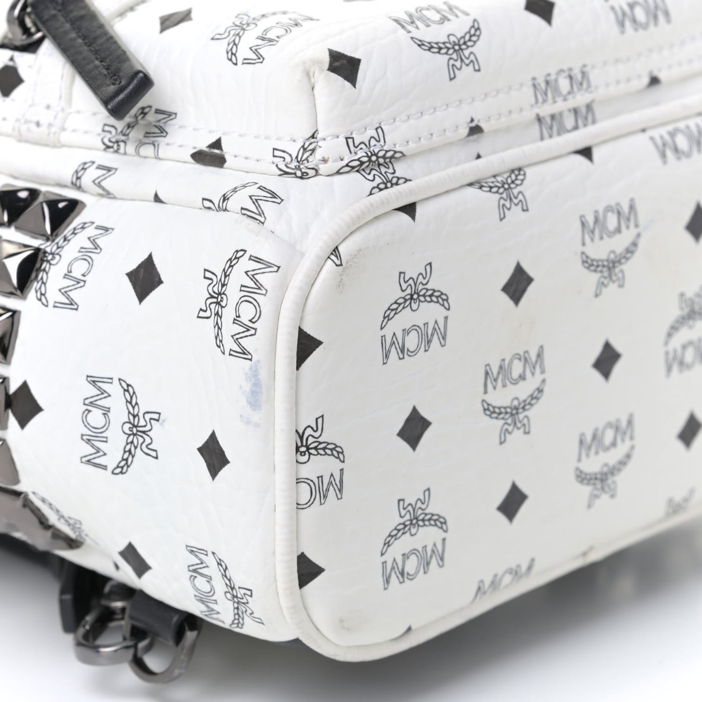 Visetos Side Stud X-Mini Stark Bebe Boo Backpack White