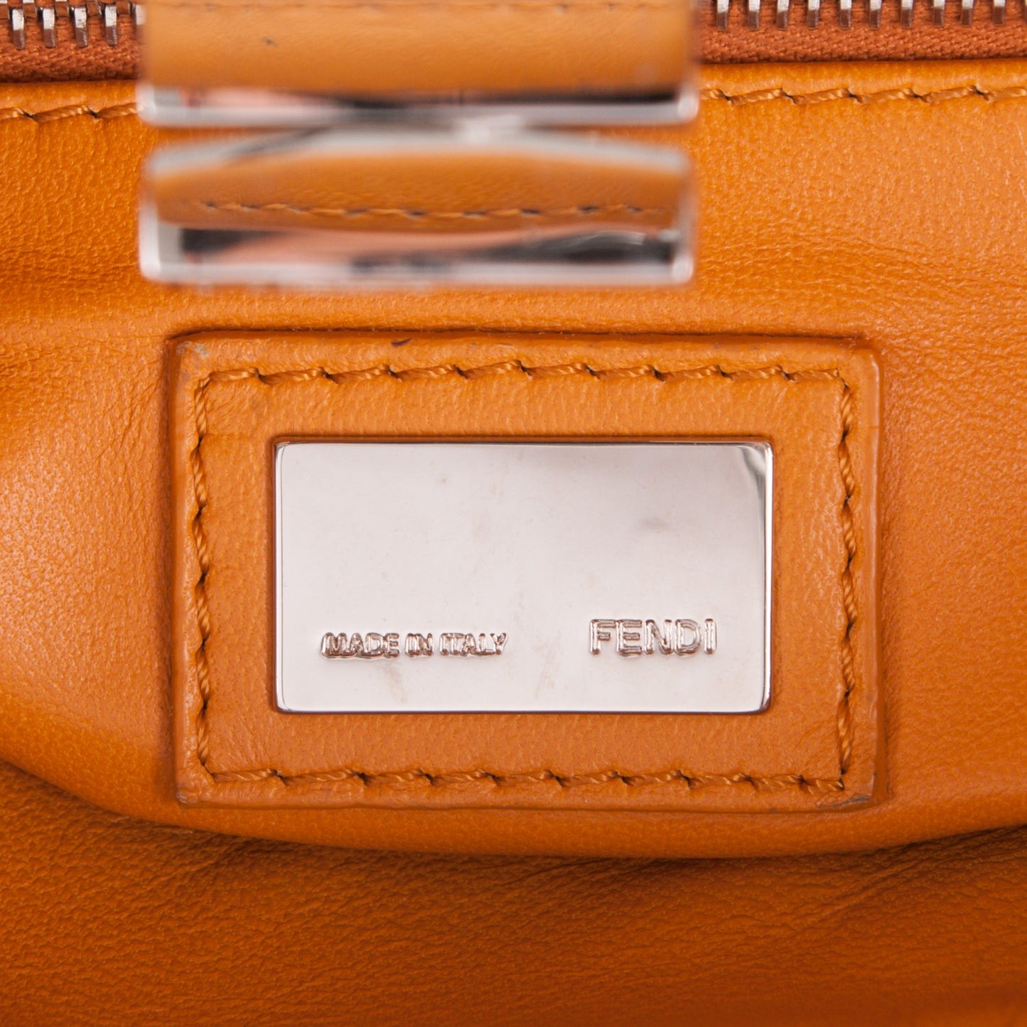 Nappa Mini Peekaboo Iconic Satchel Giallo Syrup