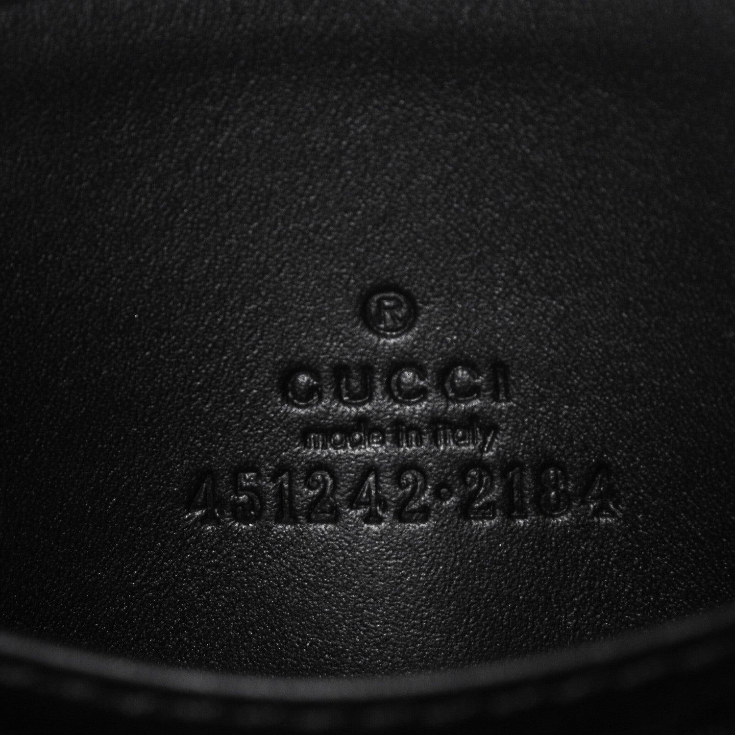 Gucci GG Supreme Monogram Zip Around Card Case Black 6 of 6