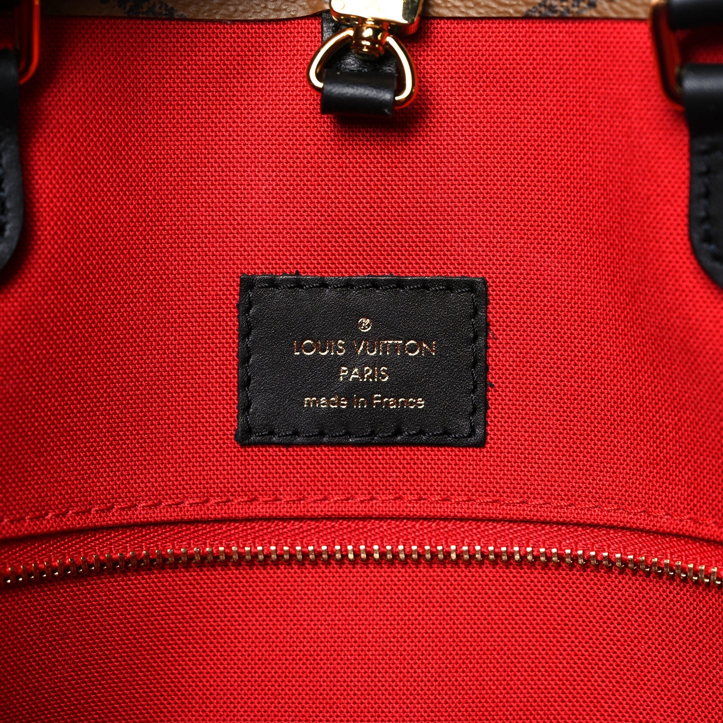 Reverse Monogram Giant Onthego MM