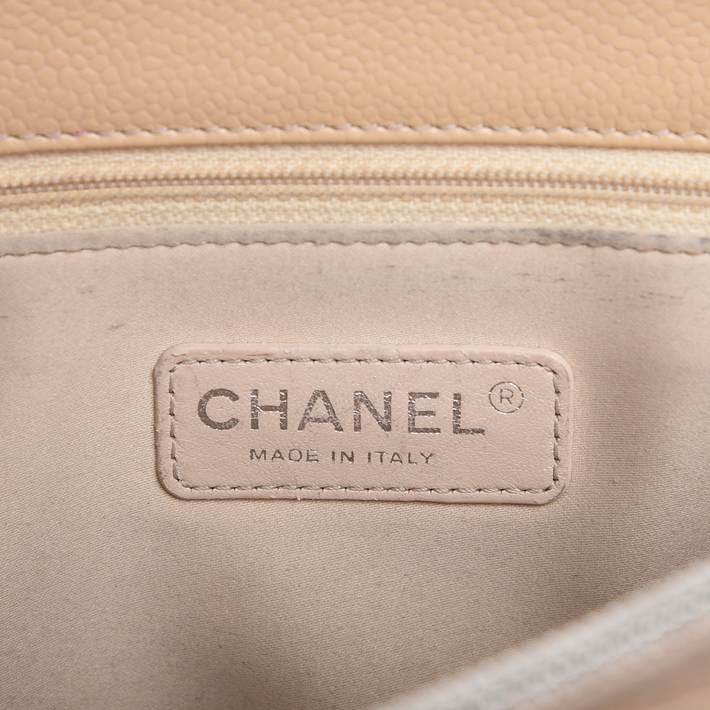 Caviar Quilted Grand Shopping Tote GST Beige Clair