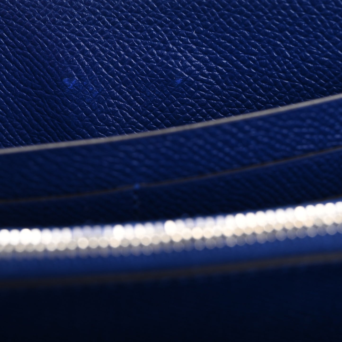 Epsom Kelly Longue Wallet Bleu Electrique