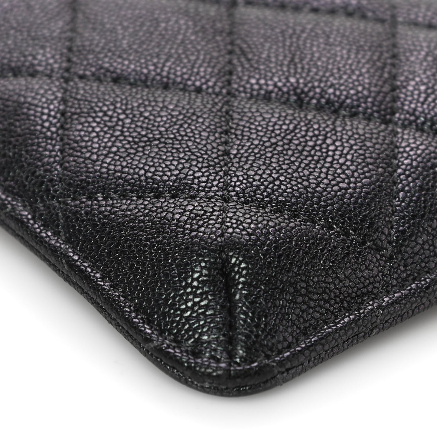 Iridescent Caviar Quilted Classic Flat Wallet Pouch Black