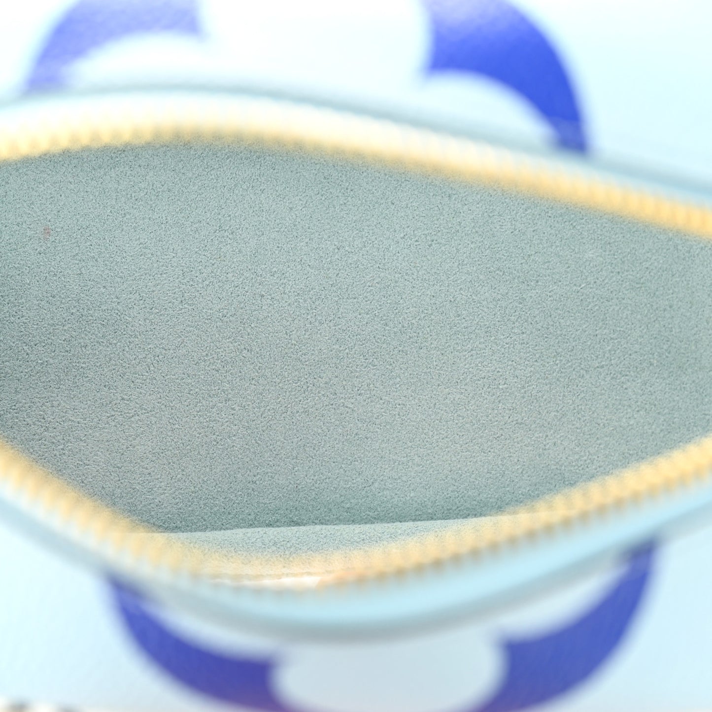 Monogram Giant Hamptons Beach Pouch Blue
