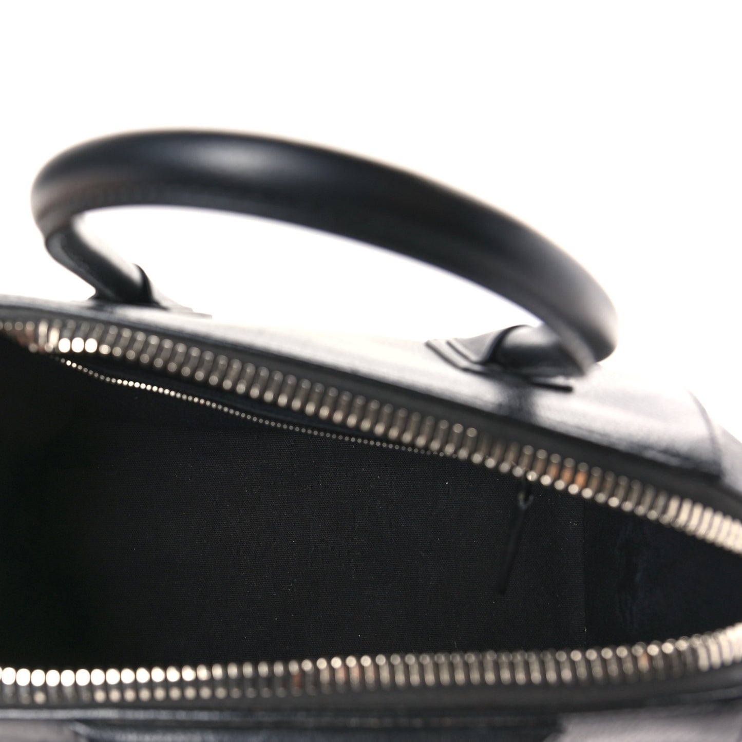 Sugar Goatskin Small Antigona Black