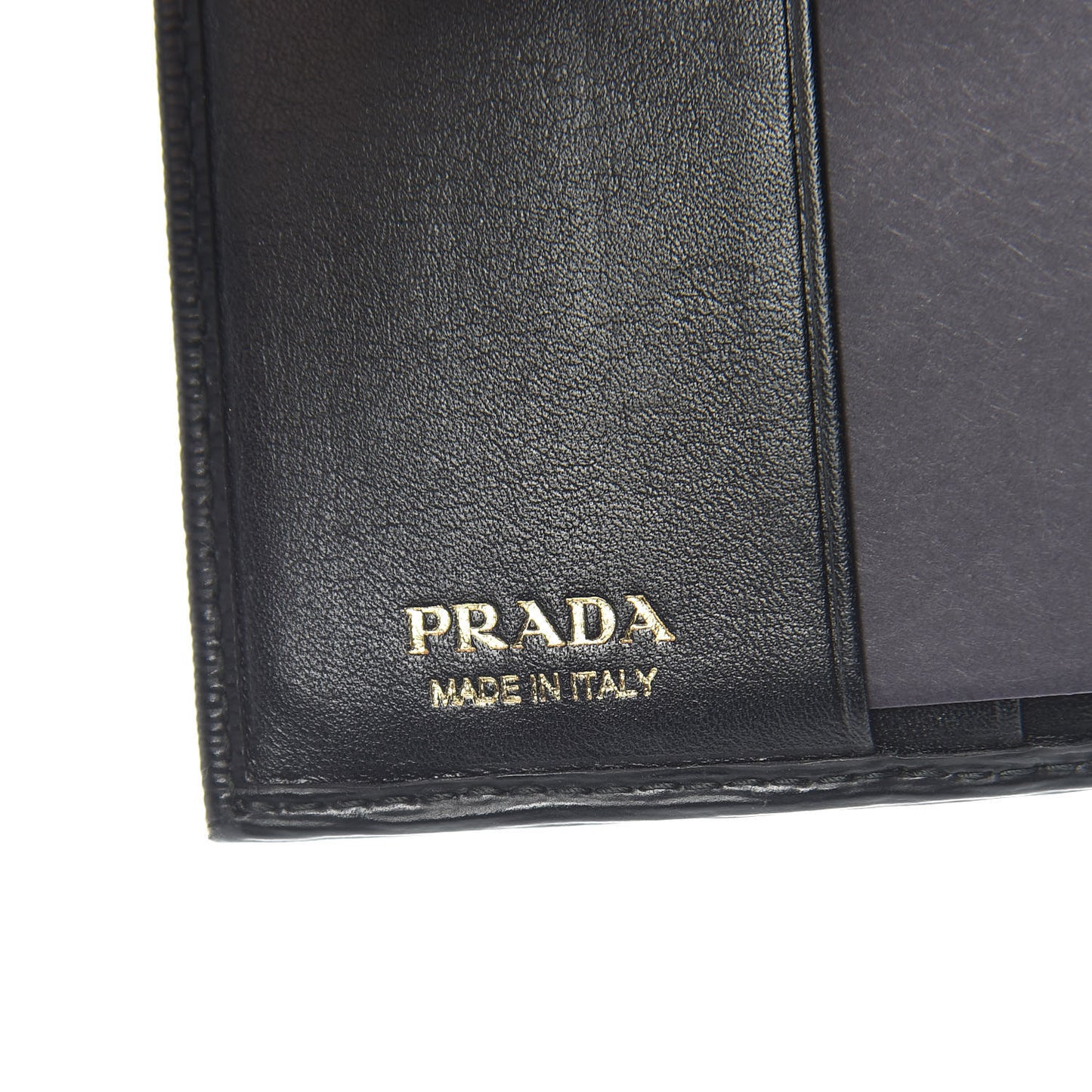 Vitello Move Tri-Fold Compact Wallet Black