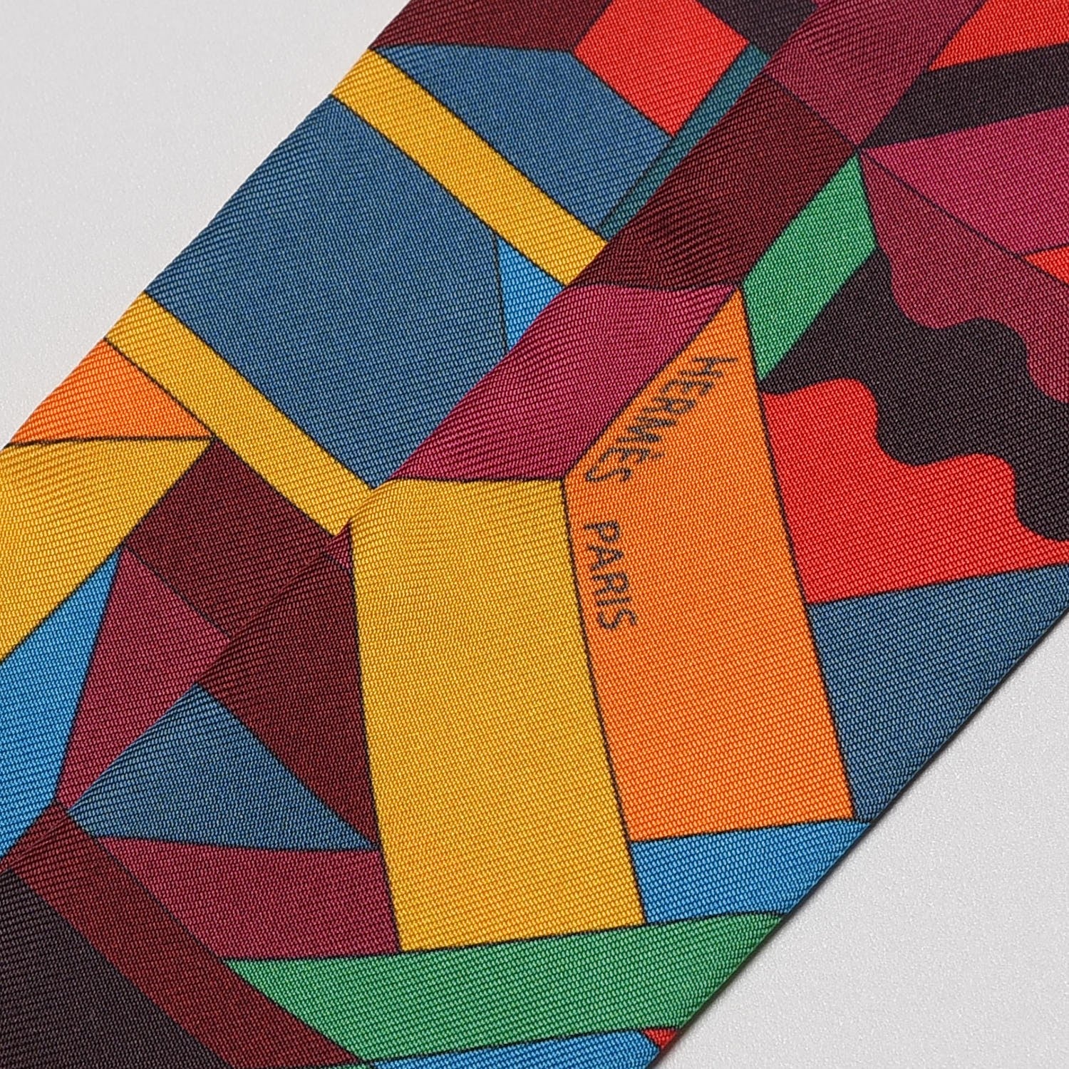 Hermes Silk Perspective Cavaliere Twilly Prune 3 of 5