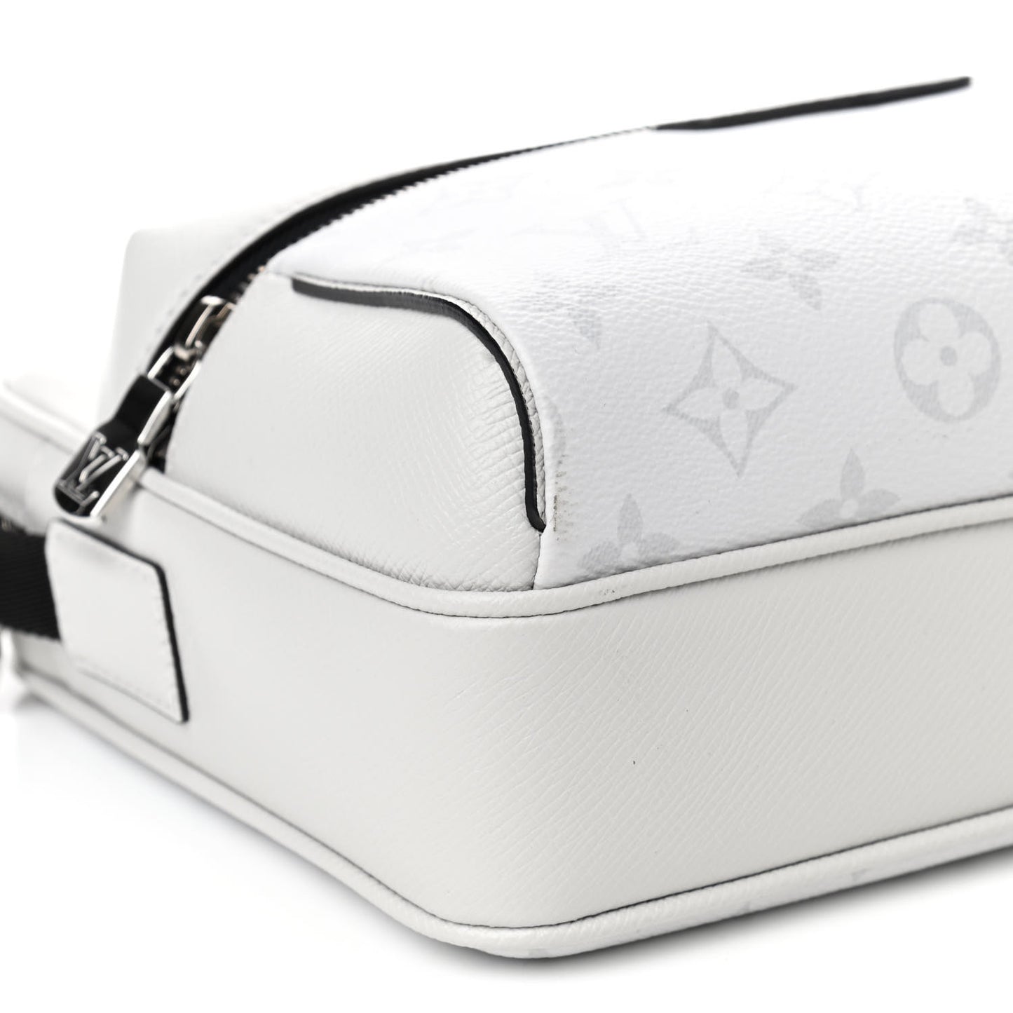 Taiga Monogram Outdoor Messenger White