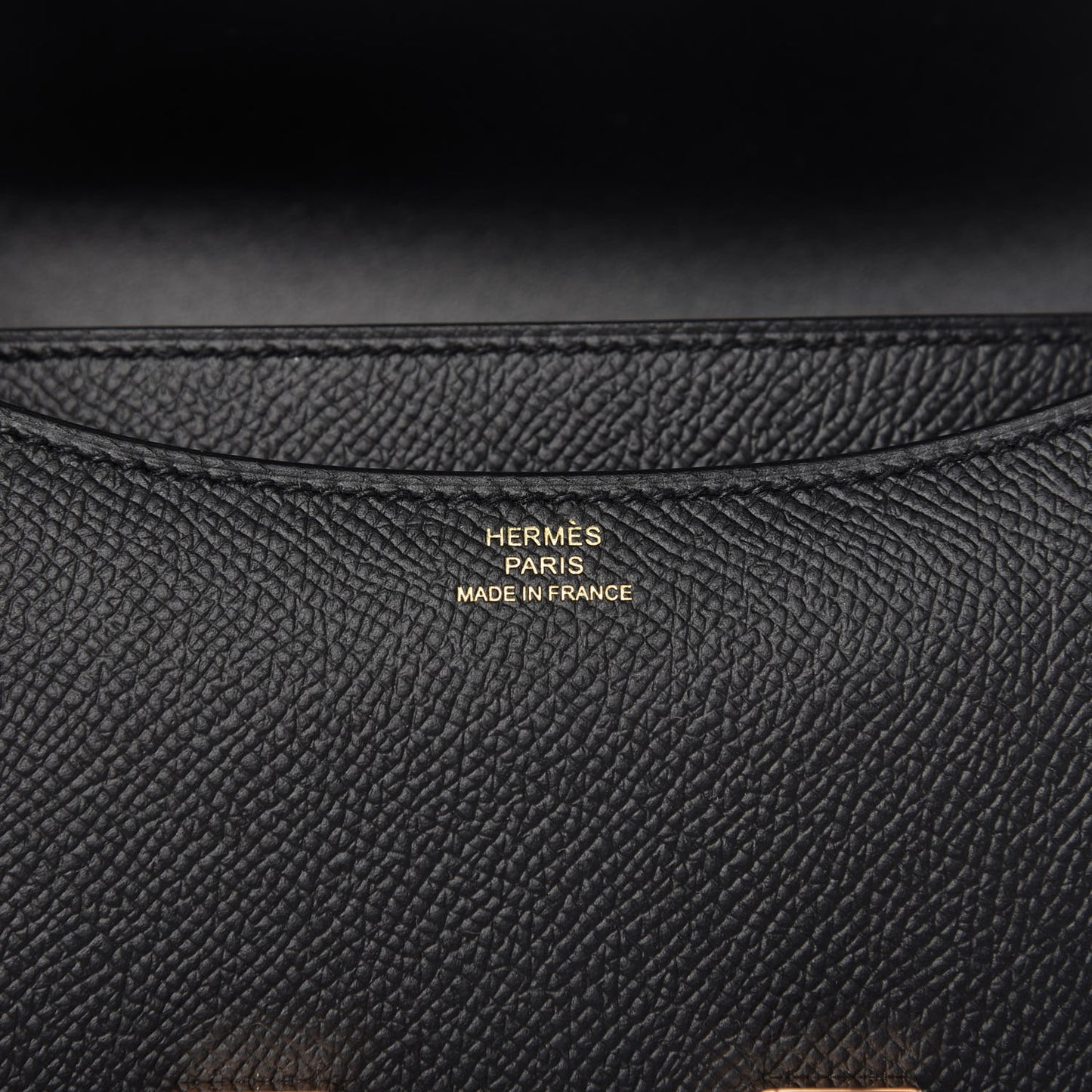 Epsom Constance 18 Black