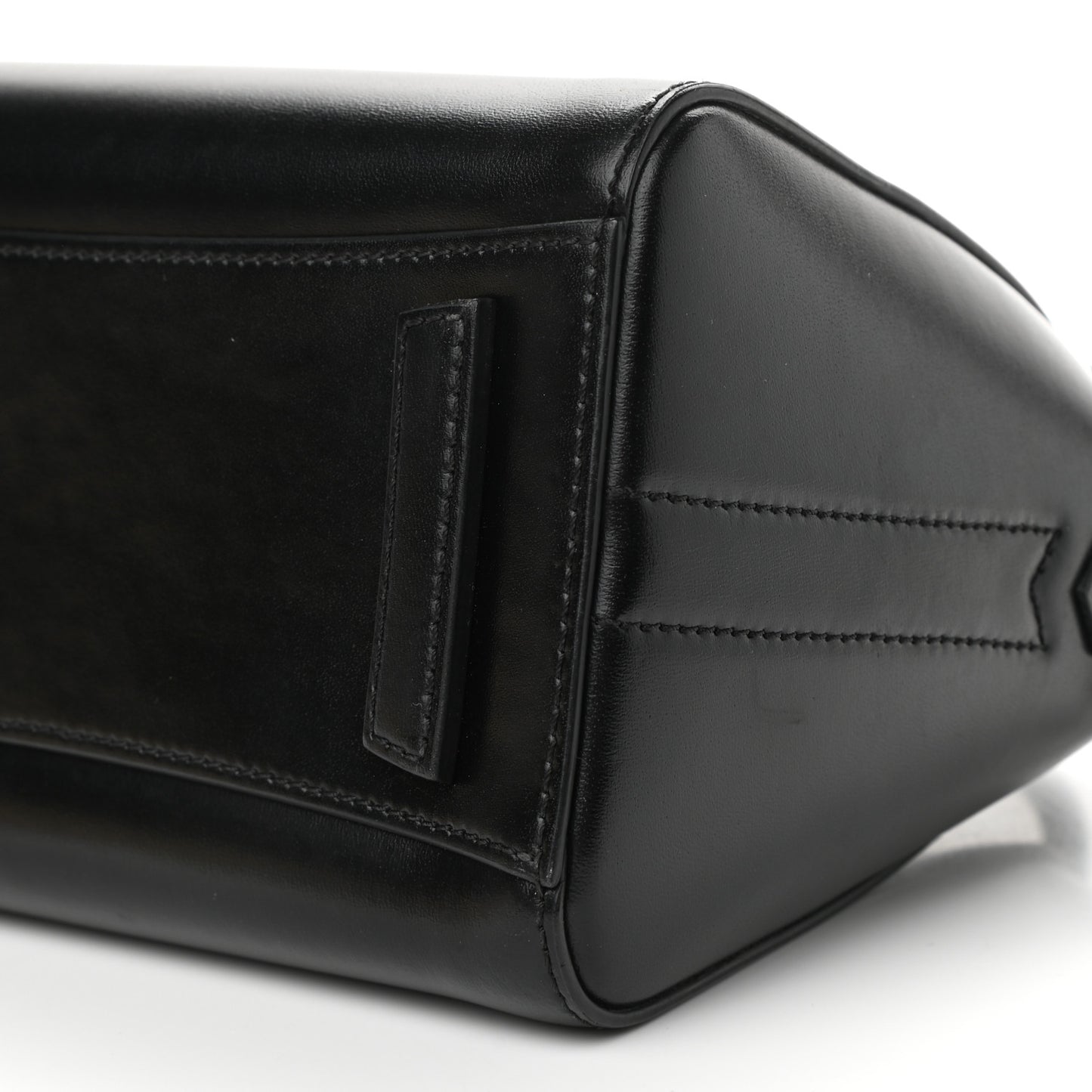 Shiny Lord Calfskin Mini Antigona Black