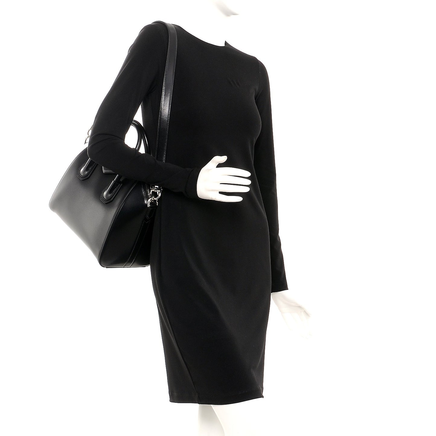 Shiny Lord Calfskin Small Antigona Black