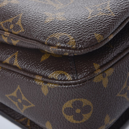 Louis Vuitton Monogram Pochette Metis 9 of 15