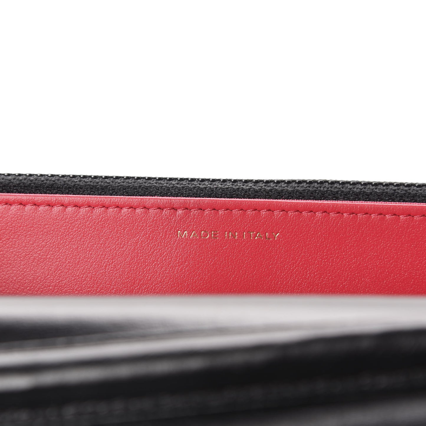 Lambskin Quilted Running Chain Wallet On Chain WOC Black
