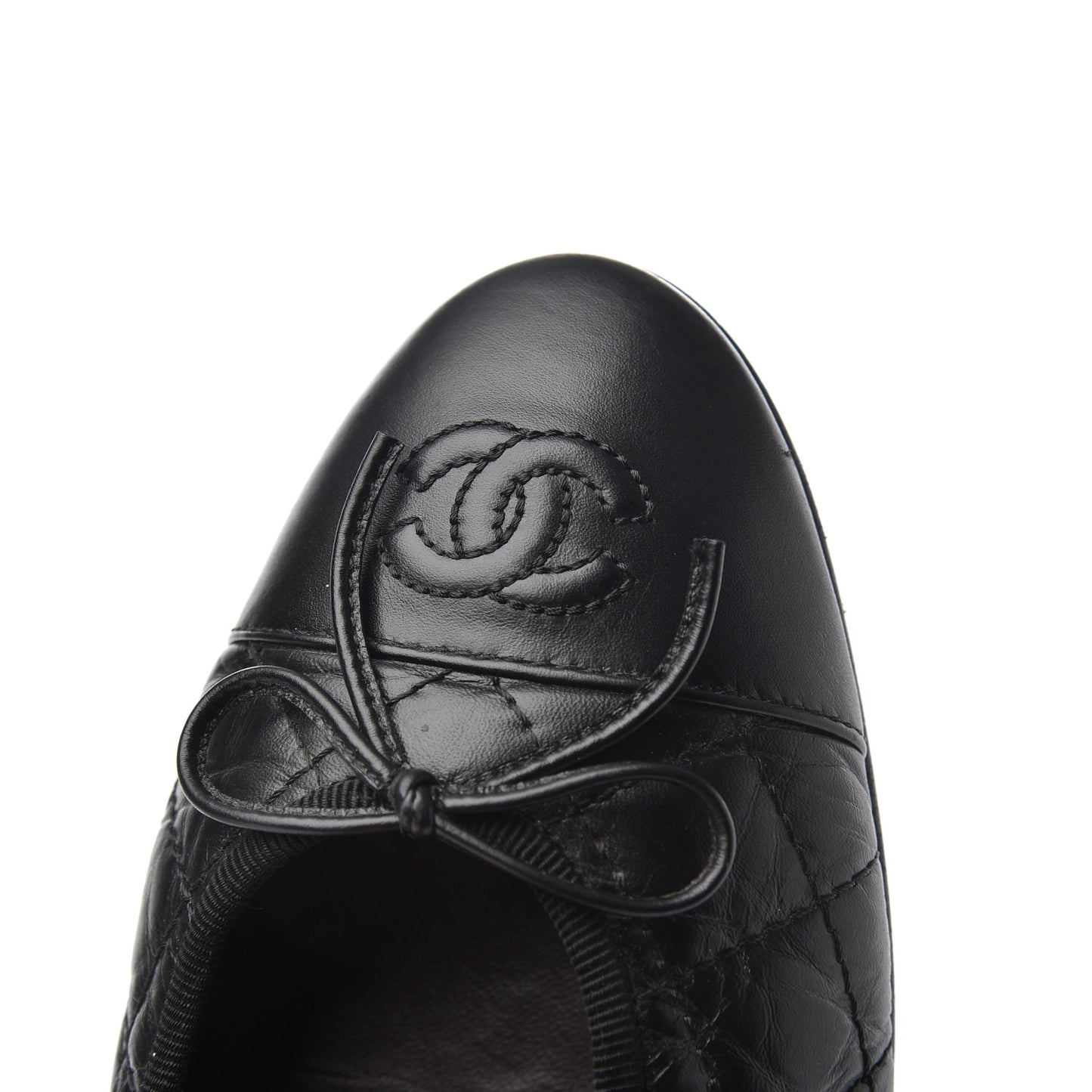 Aged Calfskin Quilted CC Cap Toe Ballerina Flats 38 Black
