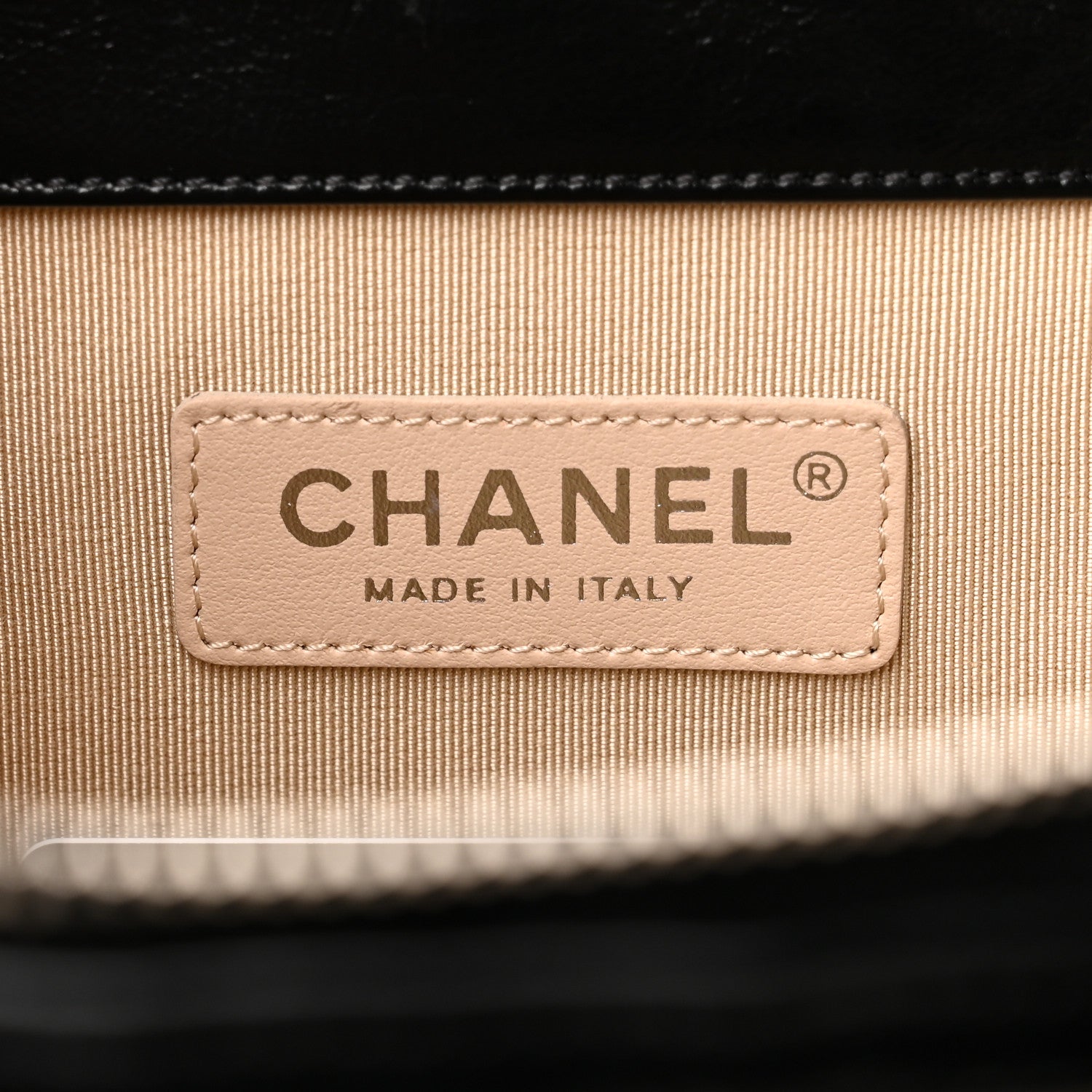 Chanel Glazed Calfskin Raffia Vanity Case Bag Black Beige 6 of 12