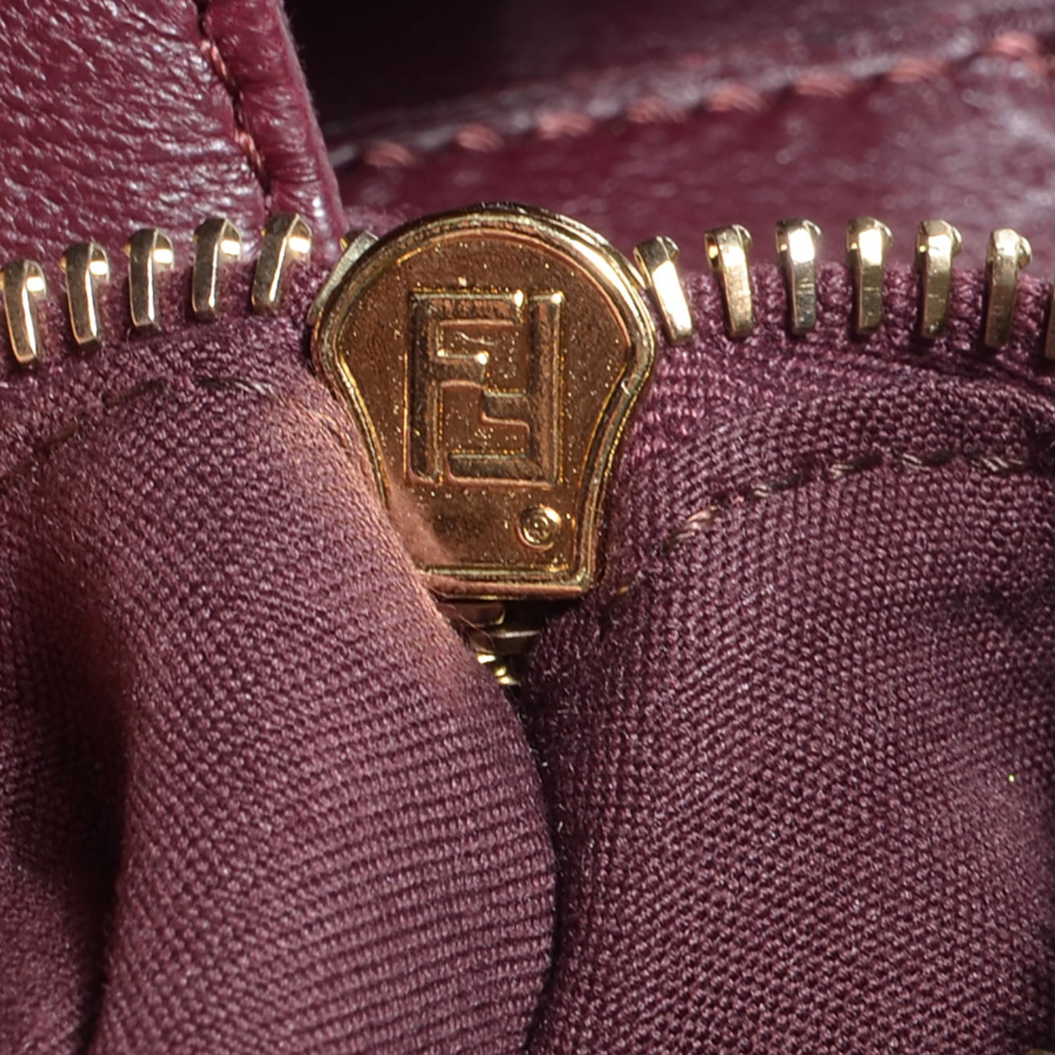 Fendi Nappa Crocodile Trapuntata Medium 2Jours Tote Bordeaux 11 of 11