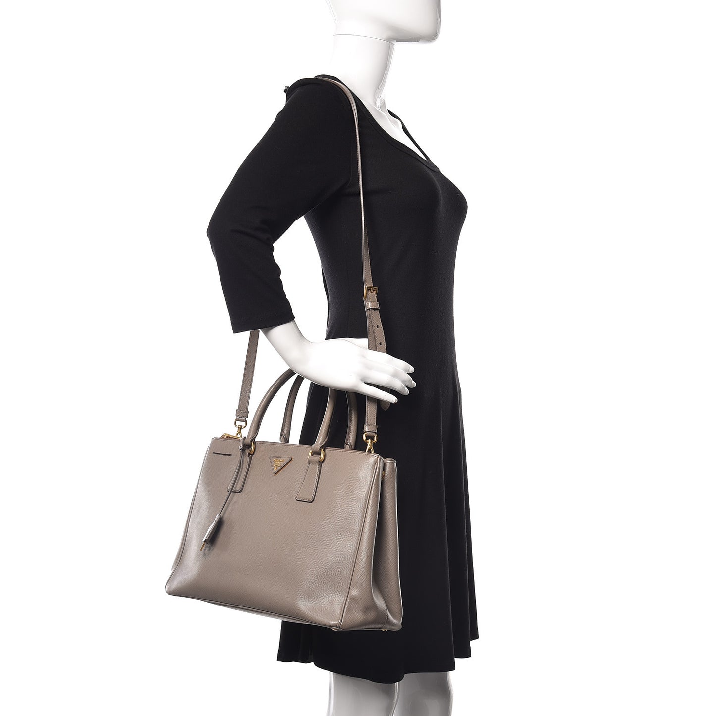 Saffiano Large Galleria Double Zip Tote Argilla