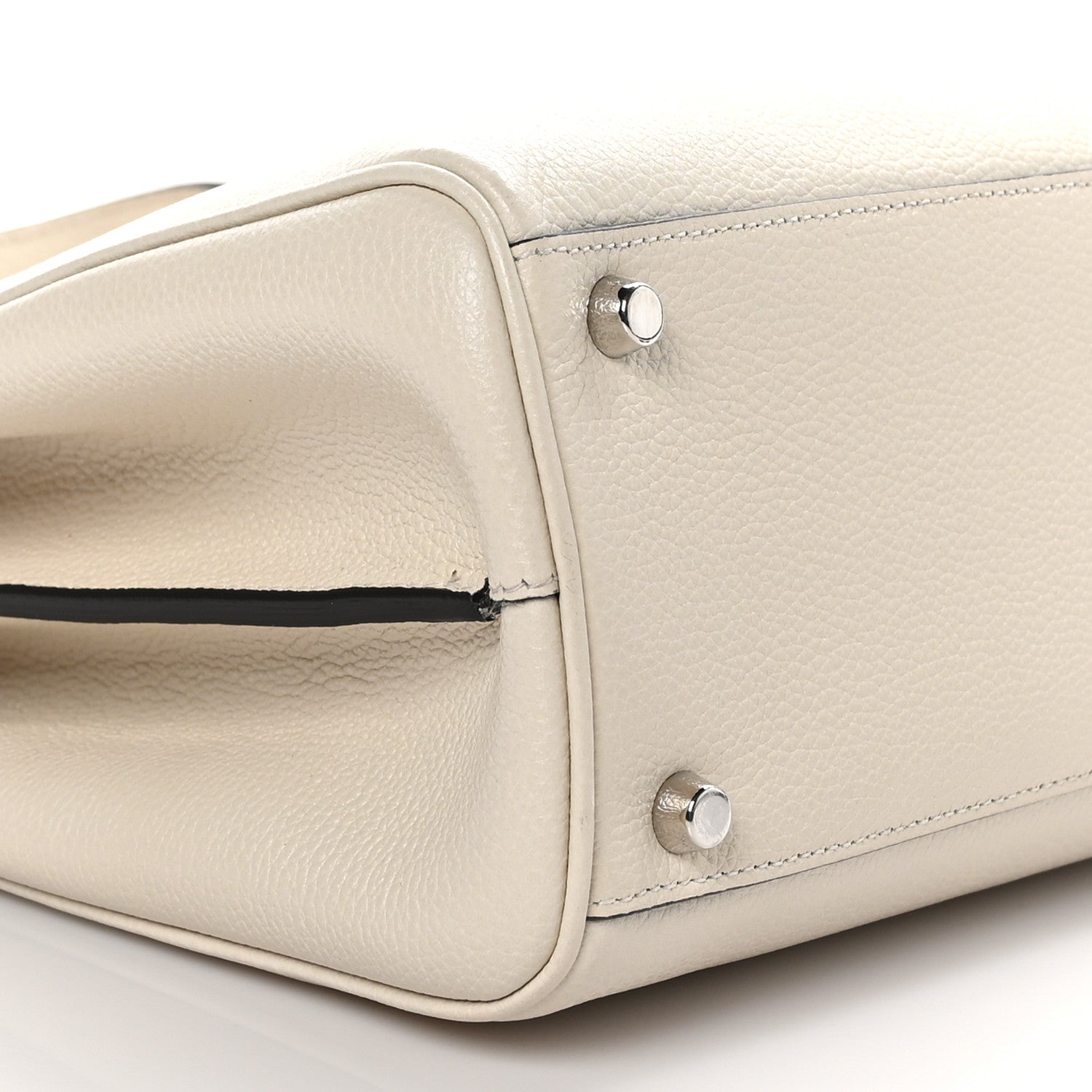 Gucci Grainy Calfskin Medium Zumi Top Handle Bag Mystic White 8 of 9