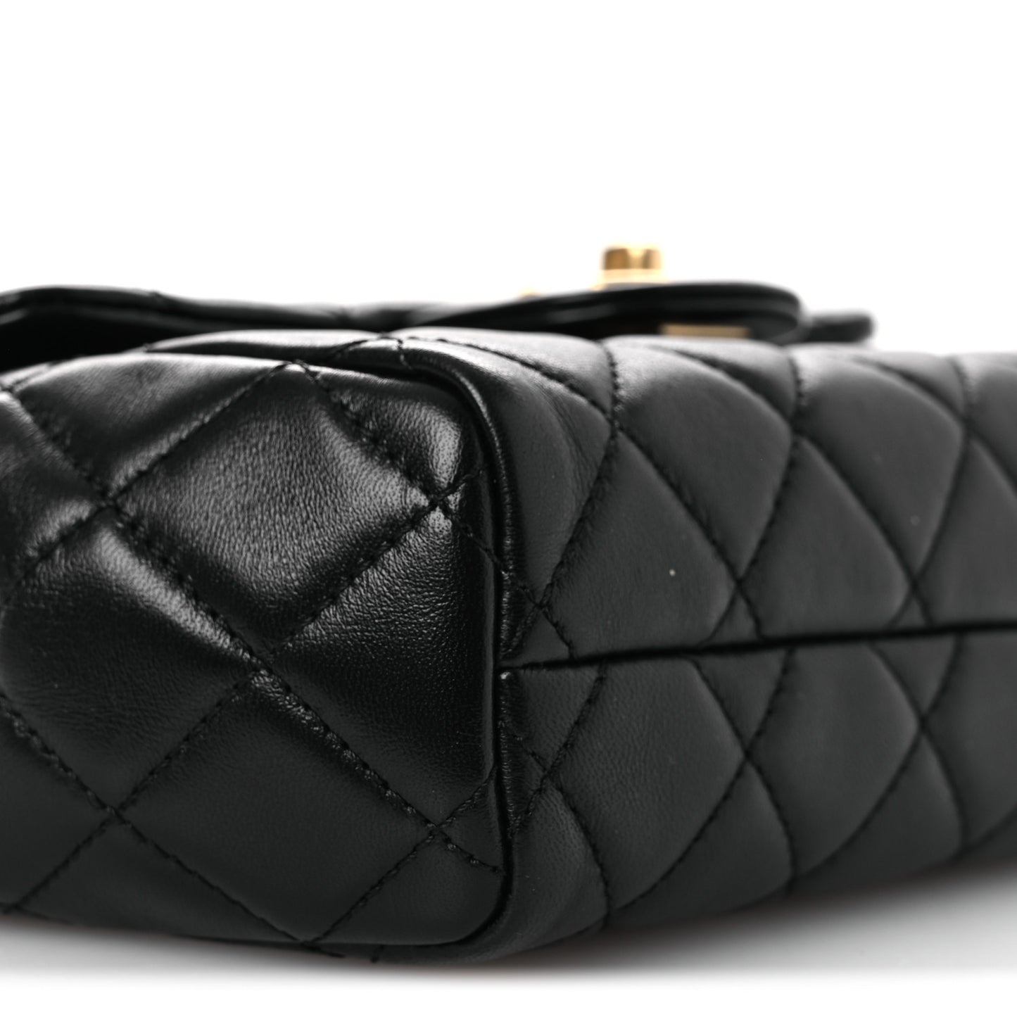 Lambskin Quilted Kisslock Flap Black