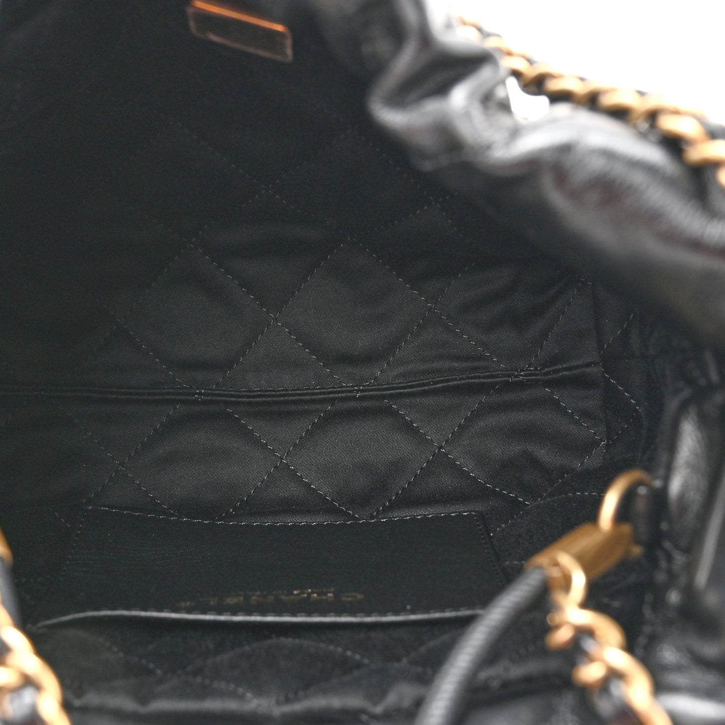 Shiny Calfskin Quilted Mini Chanel 22 Black