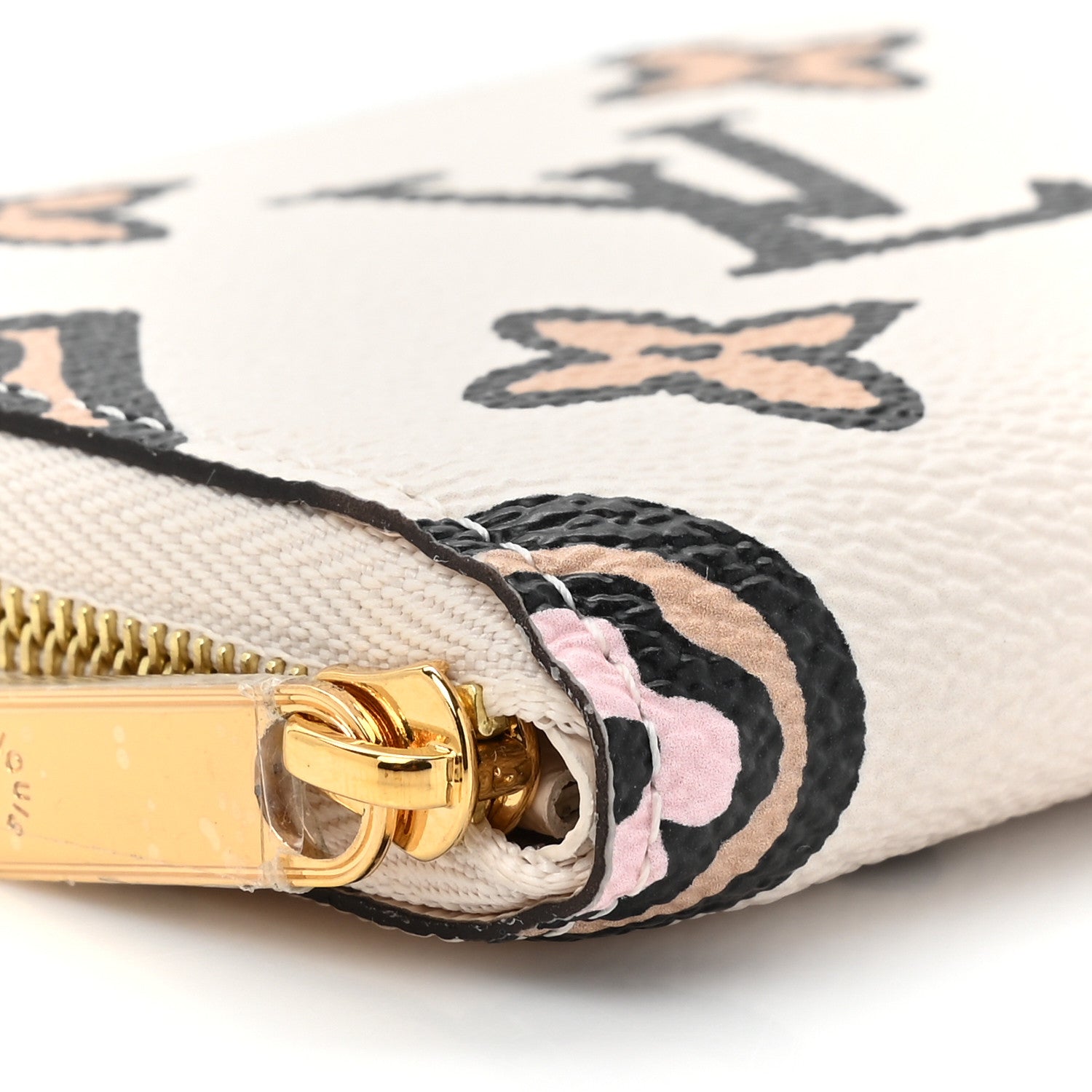 Louis Vuitton Monogram Giant Wild At Heart Zippy Coin Purse Creme 9 of 10