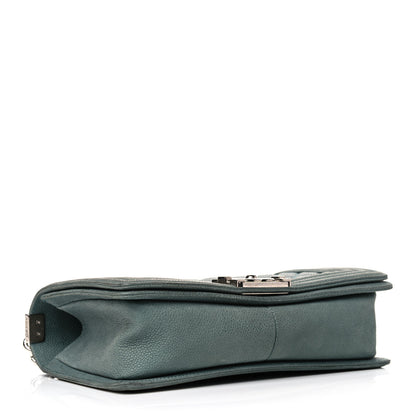 Chanel Caviar Quilted Medium Boy Flap Vert Fonce 4 of 20