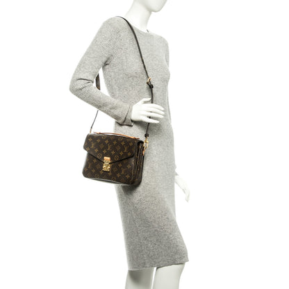 Louis Vuitton Monogram Pochette Metis 2 of 7