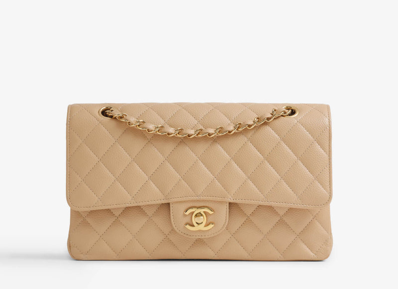 Chanel quilted handbag with chain strap.