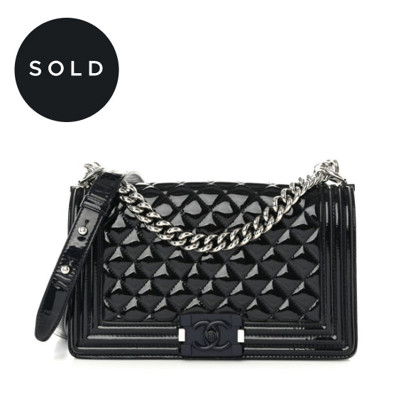 CHANEL Patent Calfskin Quilted Medium Plexiglass Boy Flap Navy