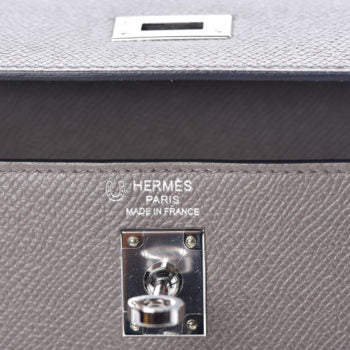 close up image of hermes horseshoe stamp FASHIONPHILE