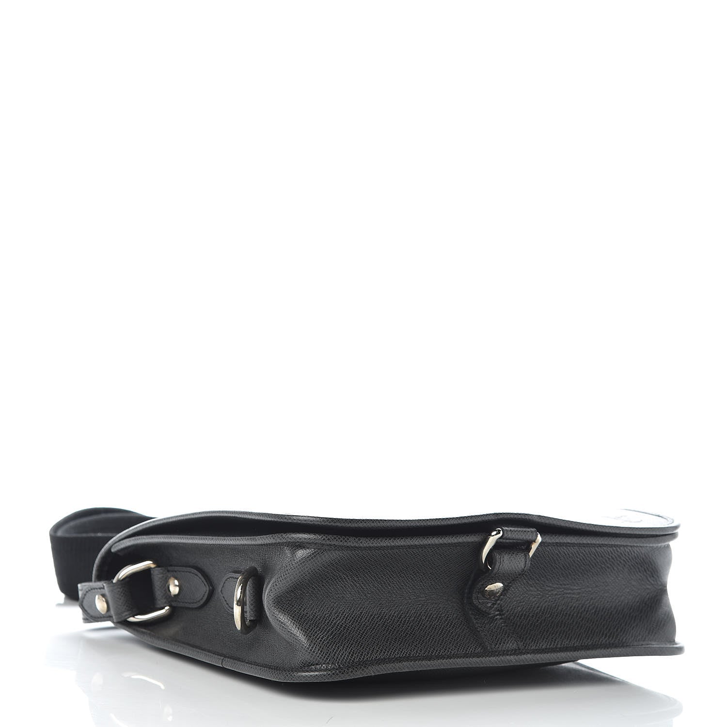 Louis Vuitton Taiga Andrei Ardoise 4 of 13