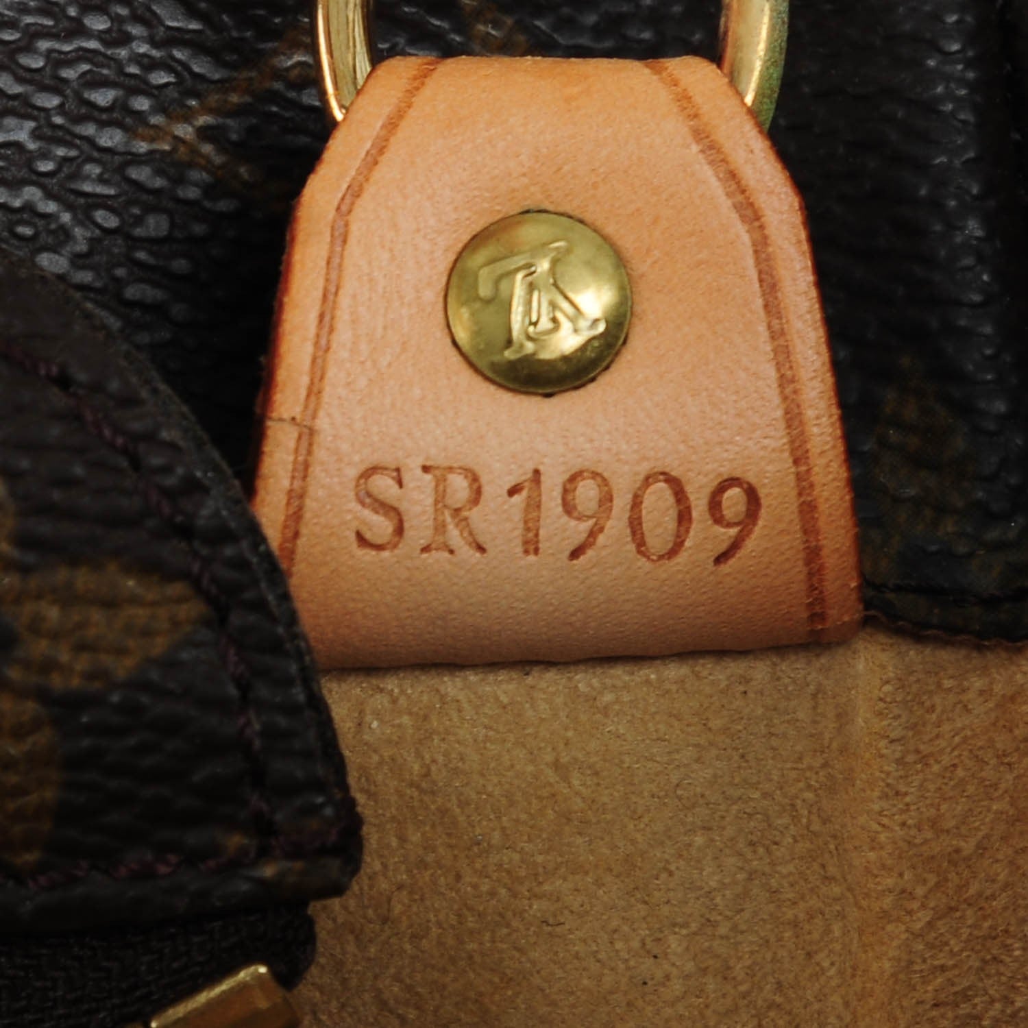 Louis Vuitton Monogram Luco 7 of 9