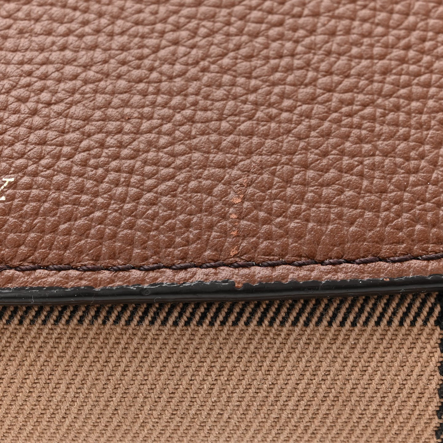 Derby Calfskin House Check Henley Wallet On Chain Tan