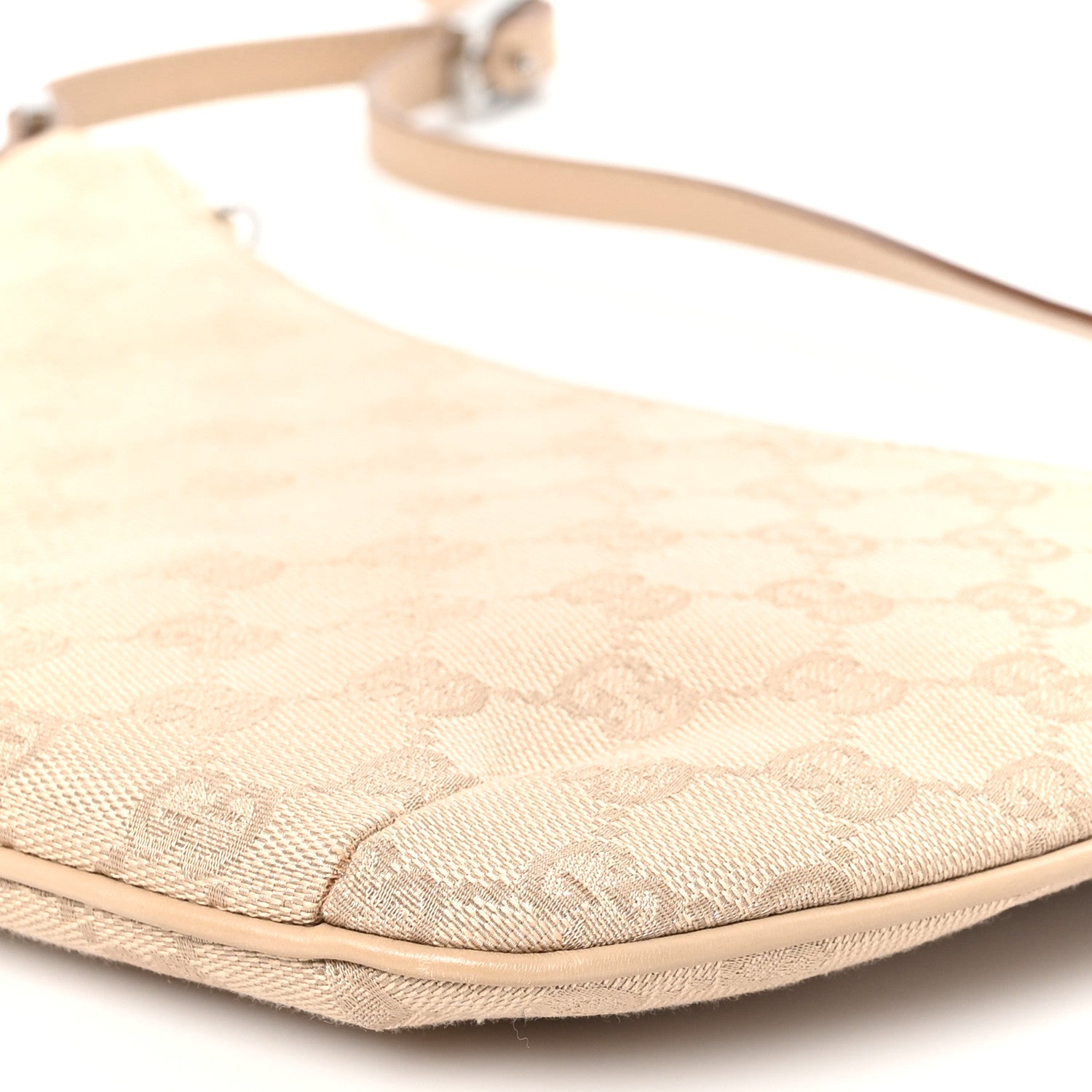 Gucci Monogram Pochette Beige 10 of 10