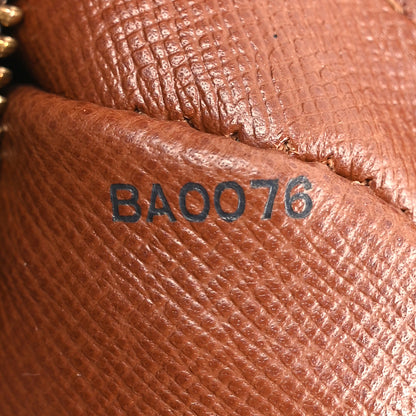 Louis Vuitton Monogram Blois 6 of 9