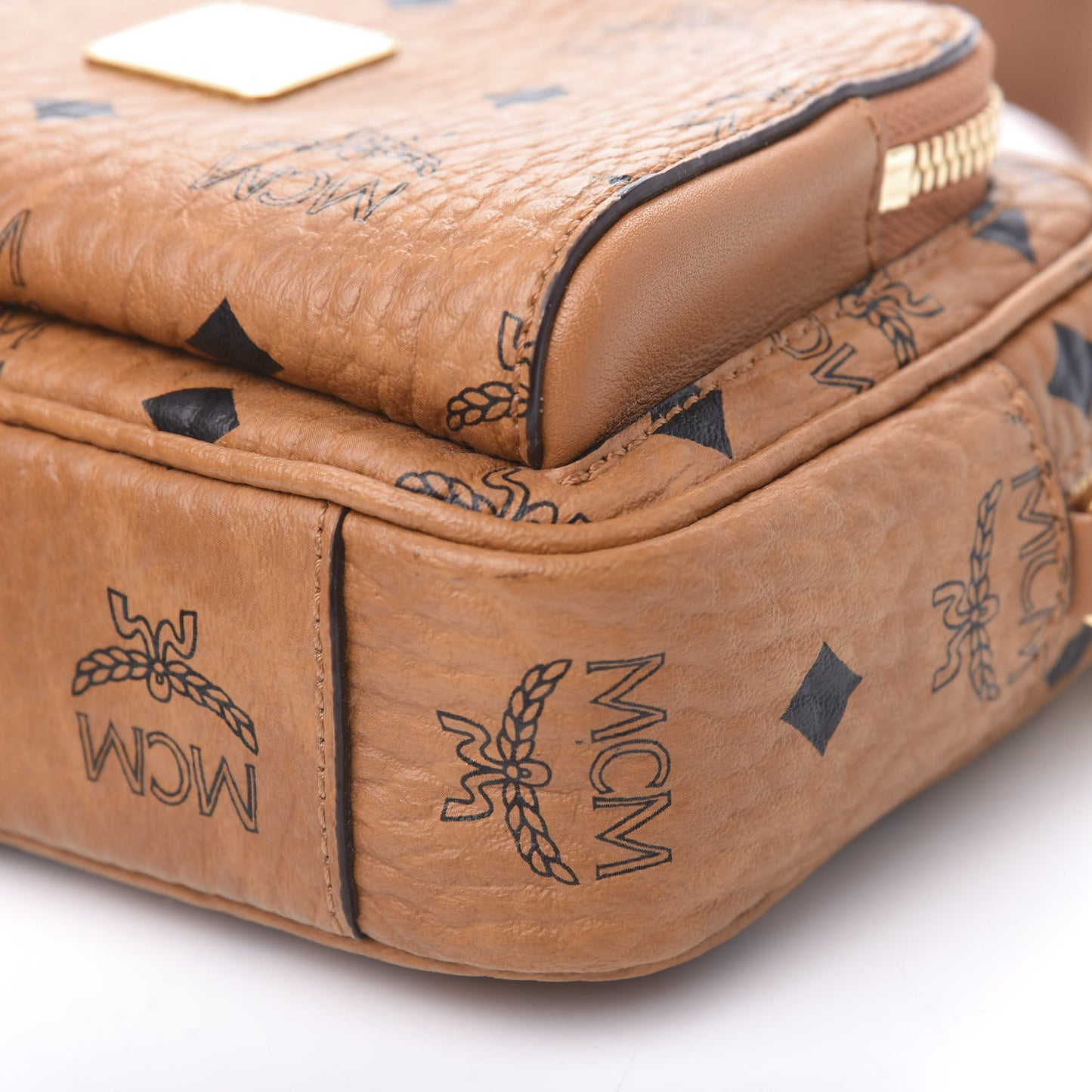 Visetos Klassik Crossbody Bag Cognac