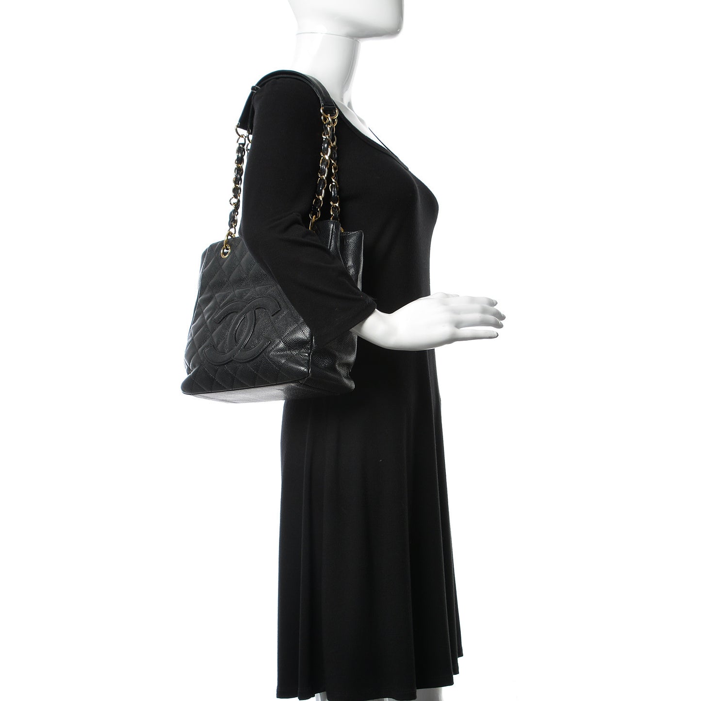 Caviar Quilted Petit Shopping Tote PST Black
