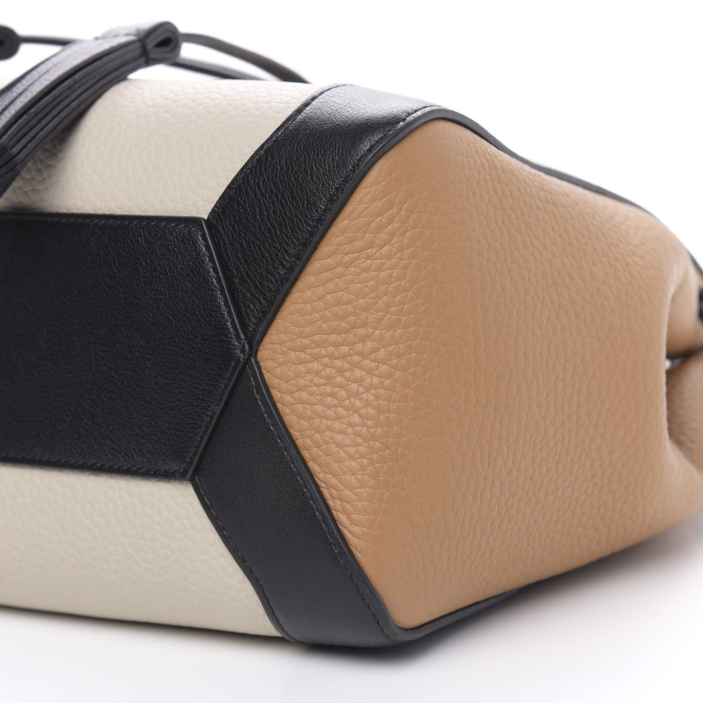 Heavy Grain Calfskin Tri-Color Small Millie Tote Chalk Sable Black