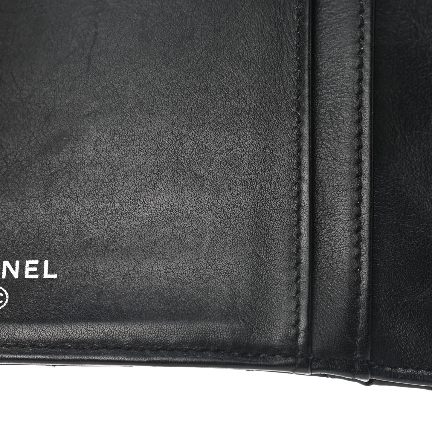 Patent Quilted Brilliant Yen Wallet Black