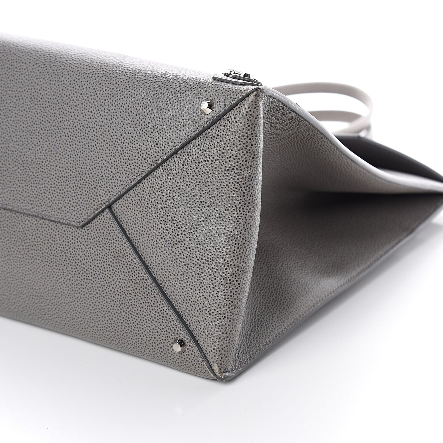 Grained Calfskin Papier Flap Tote Gris Pyrit