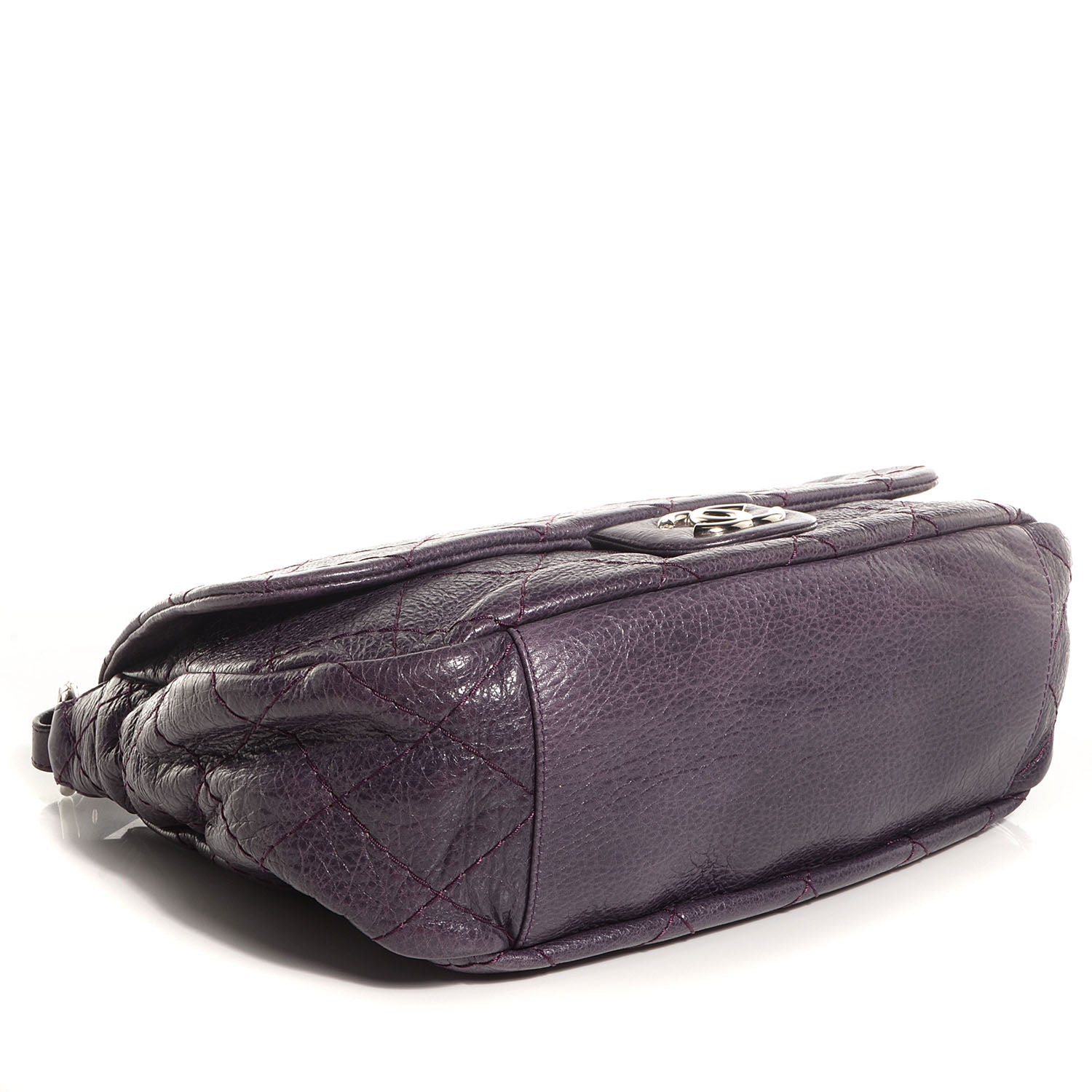 Chanel Glazed Calfskin On The Road XL Flap Purple 4 of 7